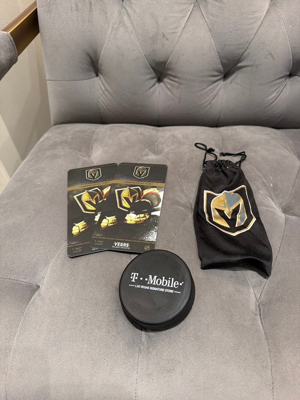 Vegas Golden Knights Season Ticket Holder Commemorative Tickets Pouch Puck Lot